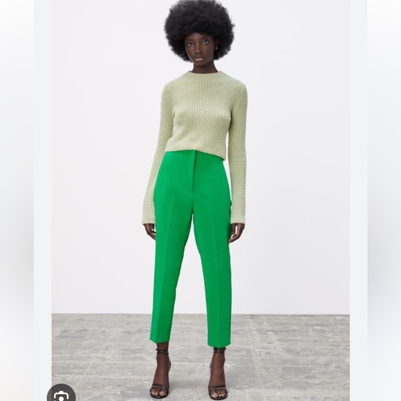 High waisted green Zara pants (never worn) - Picture 2 of 4